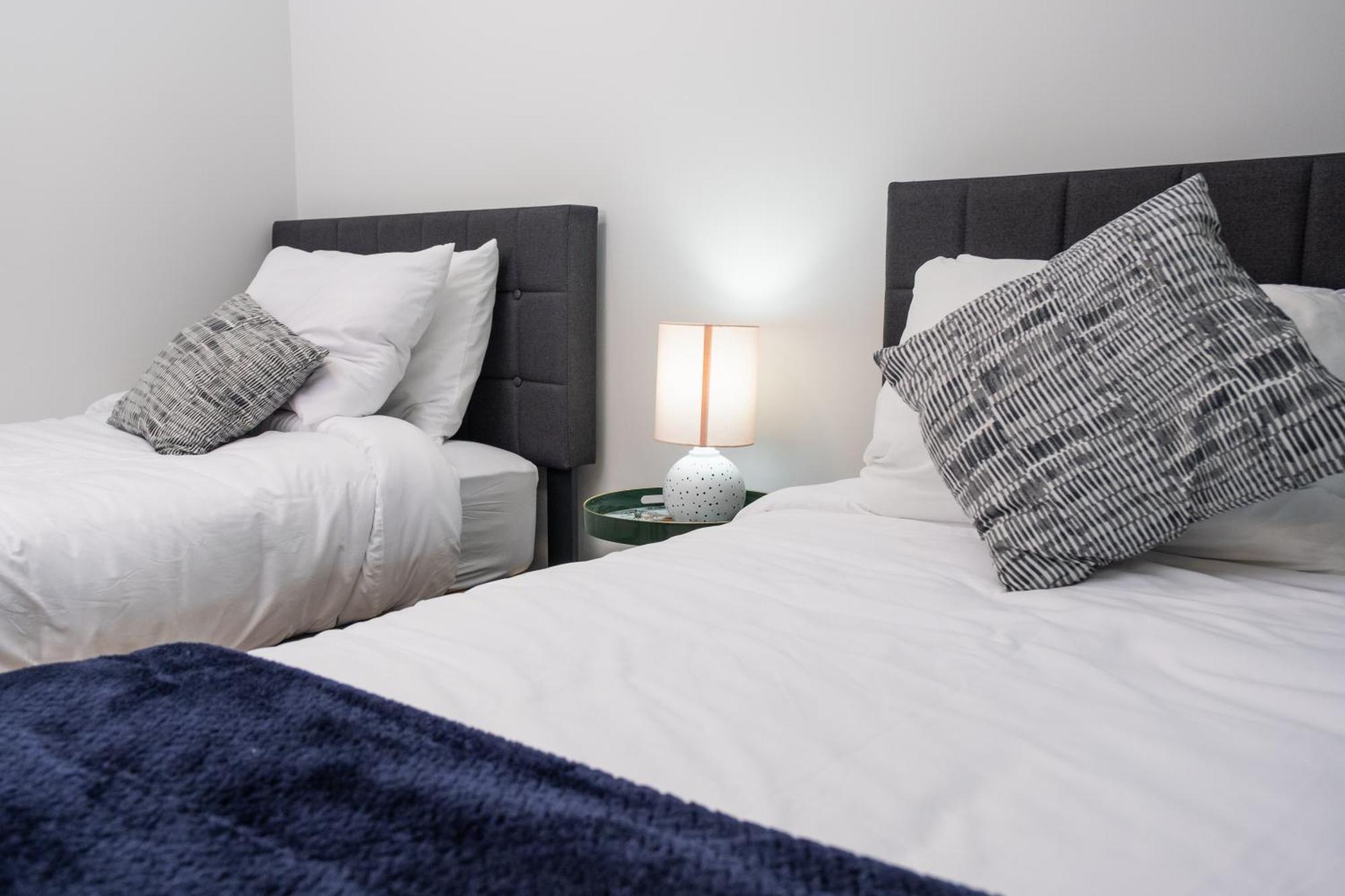 Downtown Center Silverstone Tower I And II Long-Term Booking Only Your Second Home In Vancouver Esterno foto