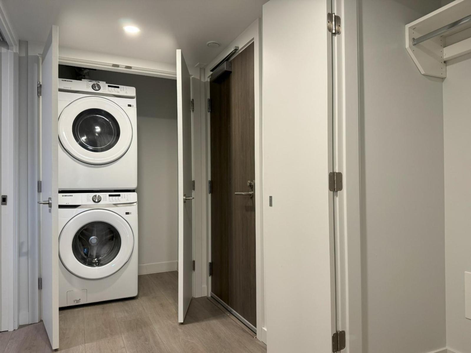 Downtown Center Silverstone Tower I And II Long-Term Booking Only Your Second Home In Vancouver Esterno foto