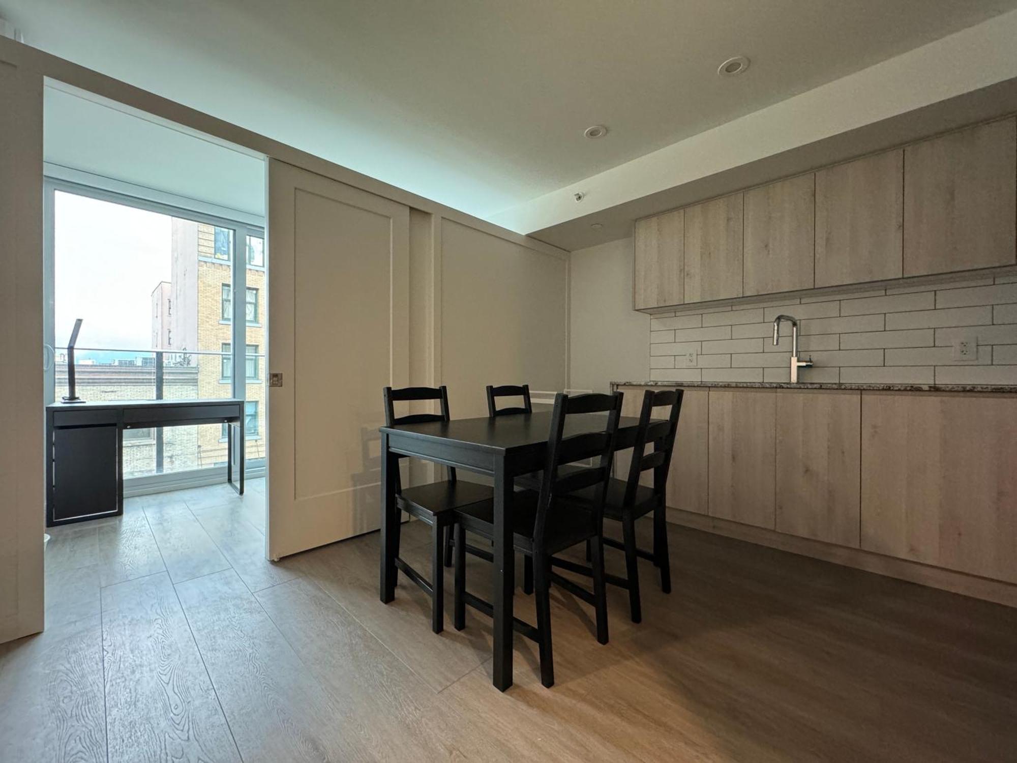 Downtown Center Silverstone Tower I And II Long-Term Booking Only Your Second Home In Vancouver Esterno foto